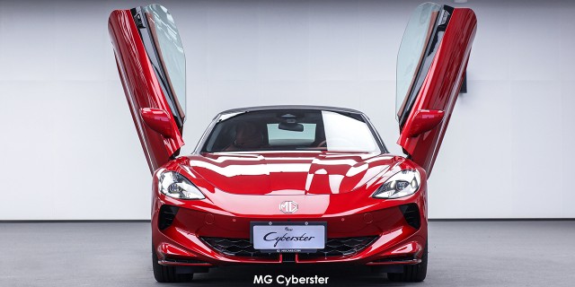 CYBERSTER 4WD gallery image 6