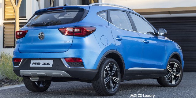MG ZS 1.5 LUXURY A/T - 10 