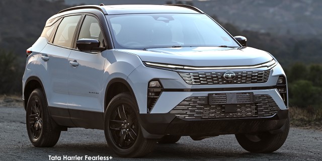 TATA HARRIER 2.0TD FEARLESS + A/T - 6 