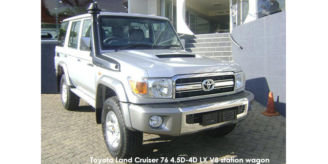 Land Cruiser 76 4.5D-4D LX V8 station wagon