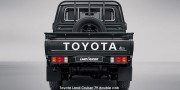 TOYOTA LAND CRUISER 79 4.5D P/U D/C - 8 thumb