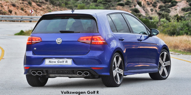 ROAD TEST: Volkswagen Golf Oettinger 400R DSG - CAR magazine